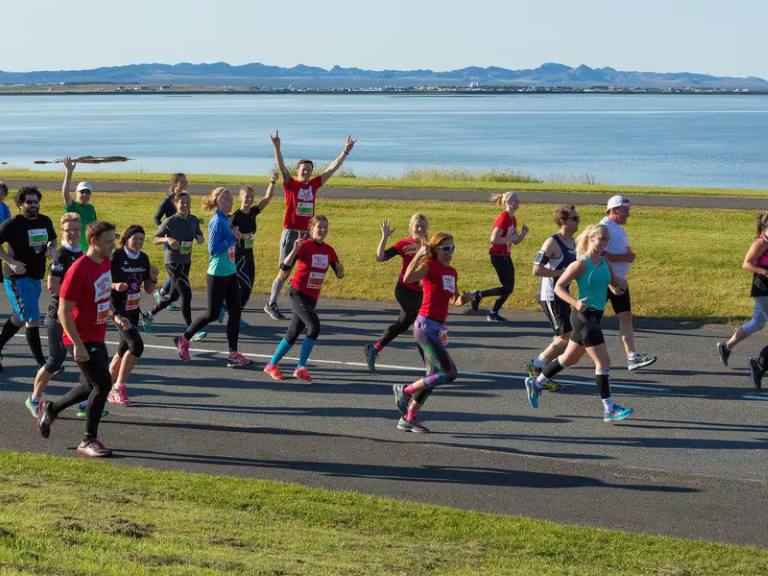 average half marathon time